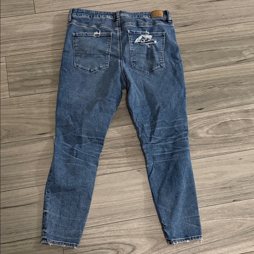 American Eagle Outfitters Ripped Dark Blue Skinny Jeans - Picture 5 of 5